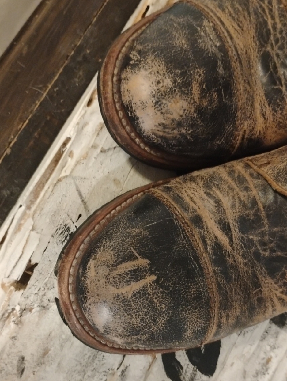 Men's Bed/STU Cobbler Distressed Leather Lace-Up Boots in Brown Zips Up In Back. - Picture 8 of 11
